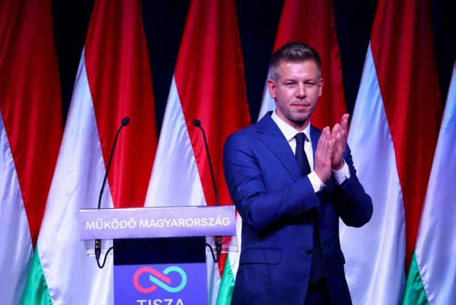 &Sigma;&tau;&iota;&sigmaf; &Beta;&rho;&upsilon;&xi;έ&lambda;&lambda;&epsilon;&sigmaf; &gamma;&iota;&alpha; ά&tau;&upsilon;&pi;&epsilon;&sigmaf; &sigma;&upsilon;&nu;&omicron;&mu;&iota;&lambda;ί&epsilon;&sigmaf; &mu;&epsilon; &tau;&eta;&nu; &Omicron;ύ&rho;&sigma;&omicron;&upsilon;&lambda;&alpha; &omicron; &nu;έ&omicron;&sigmaf; &pi;&rho;&omega;&theta;&upsilon;&pi;&omicron;&upsilon;&rho;&gamma;ό&sigmaf; &tau;&eta;&sigmaf; &Omicron;&upsilon;&gamma;&gamma;&alpha;&rho;ί&alpha;