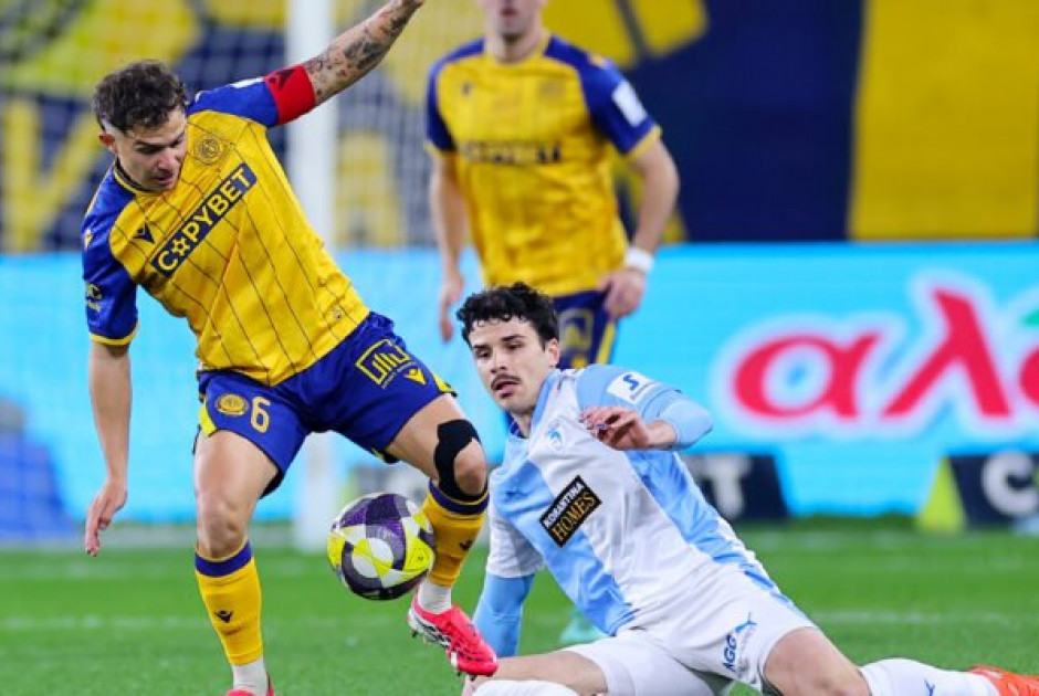 &Alpha;&Epsilon;&Lambda; - &Pi;&Alpha;&Phi;&Omicron;&Sigma; FC: &Mu;&epsilon;&gamma;ά&lambda;&eta; &mu;ά&chi;&eta; &gamma;&iota;&alpha; &tau;&omicron; &pi;&rho;ώ&tau;&omicron; &beta;ή&mu;&alpha; &pi;&rho;ό&kappa;&rho;&iota;&sigma;