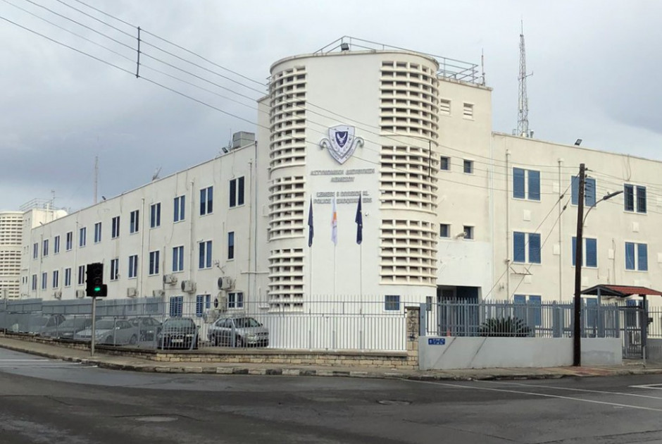 Φωτιά στα κρατητήρια Λεμεσού: Ένας διασωληνωμένος - Τραυματίες κρατούμενοι και αστυνομικοί