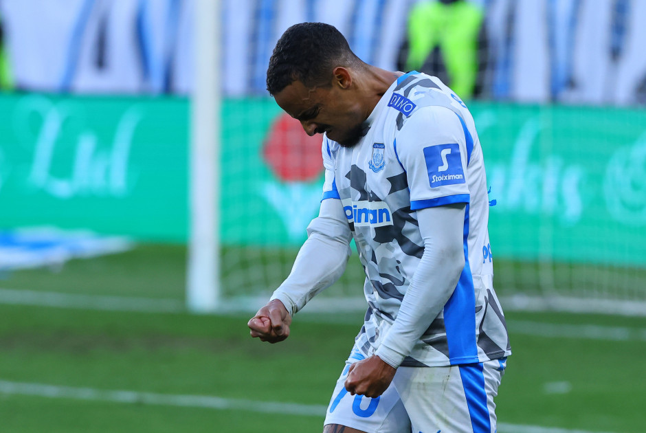 &Gamma;&kappa;&alpha;&sigma;&pi;ά&rho;: ;&Mu;&epsilon; ή&theta;&epsilon;&lambda;&alpha;&nu; &delta;ύ&omicron; &omicron;&mu;ά&delta;&epsilon;&sigmaf; &sigma;&tau;&eta;&nu; &Kappa;ύ&pi;&rho;&omicron;&ndash; &Epsilon;ί&chi;&alph