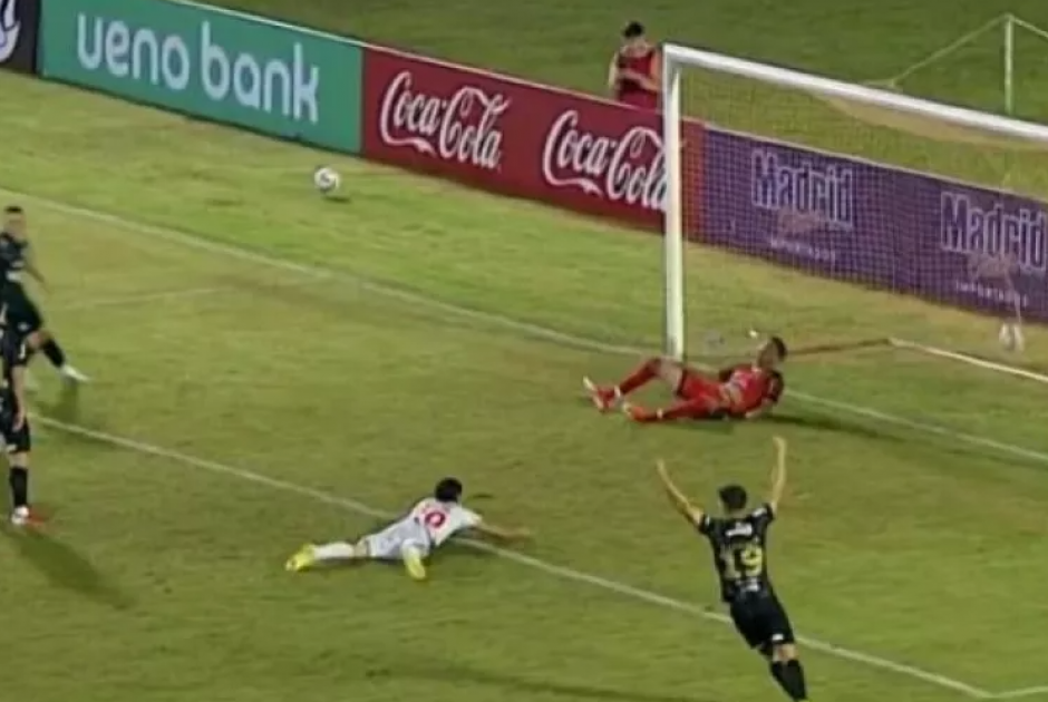 Ό&tau;&alpha;&nu; &eta; &mu;&pi;&pi;ά&lambda;&alpha; &theta;έ&lambda;&epsilon;&iota; &nu;&alpha; &mu;&pi;&epsilon;ί &gamma;&kappa;ό&lambda;! (&beta;ί&nu;&tau;&epsilon;&omicron;)