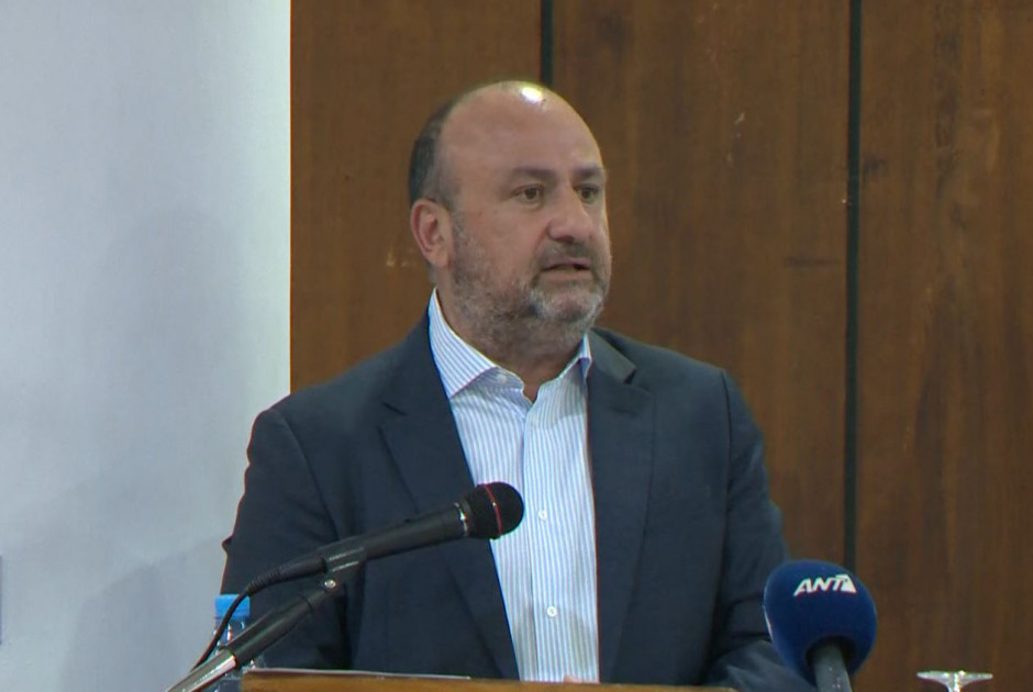 &Pi;&alpha;&pi;&alpha;&delta;ά&kappa;&eta;&sigmaf; &gamma;&iota;&alpha; Ά&lambda;&mu;&alpha;: T&omicron; &pi;&omicron;&lambda;&iota;&tau;&iota;&kappa;ό &delta;&iota;&alpha;&zeta;ύ&gamma;&iota;&omicron; ή&tau;&alpha;&nu; &epsilon;&pi;&iota;&beta;&epsilon;&beta;&lambda;&eta;&mu;έ&nu;&omicron; (&Beta;&Iota;&Nu;&Tau;&Epsilon;&Omicron;)