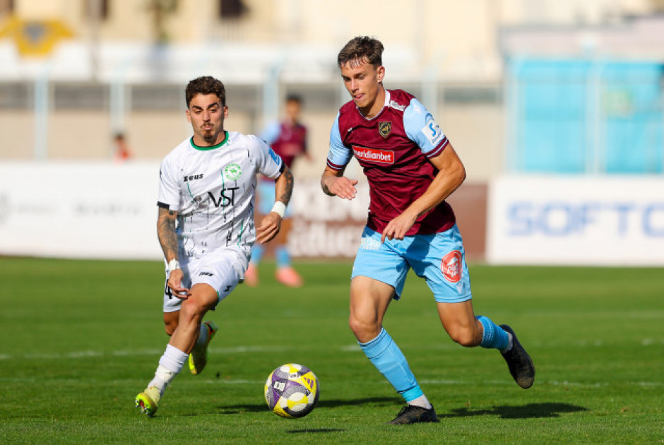 ;&Delta;&iota;&pi;&lambda;ό; &alpha;&nu;ά&sigma;&alpha;&sigmaf; &mu;&epsilon; &alpha;&nu;&alpha;&tau;&rho;&omicron;&pi;ή &gamma;&iota;&alpha; &tau;&omicron;&nu; &Alpha;&kappa;&rho;ί&tau;&alpha;