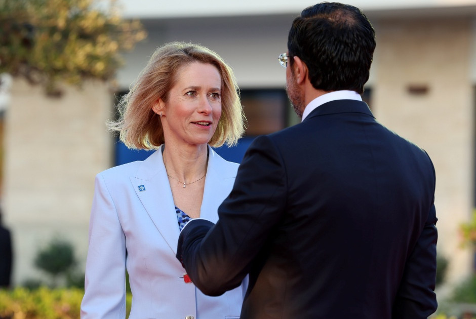 &Kappa;ά&lambda;&alpha;&sigmaf;: &Eta; &Epsilon;&Epsilon; &upsilon;&pi;&epsilon;&rho;&alpha;&sigma;&pi;ί&zeta;&epsilon;&tau;&alpha;&iota; &tau;&omicron; &pi;&omicron;&lambda;&upsilon;&mu;&epsilon;&rho;έ&sigmaf; &sigma;ύ&sigma;&tau;&eta;&mu;&alpha; - &laquo;&Upsilon;&pi;ό &alpha;&upsilon;&xi;&alpha;&nu;ό&mu;&epsilon;&nu;&eta; &pi;ί&epsilon;&sigma;&eta; &eta; &delta;&iota;&epsilon;&theta;&nu;ή&sigmaf; &tau;ά&xi;&eta;&raquo;