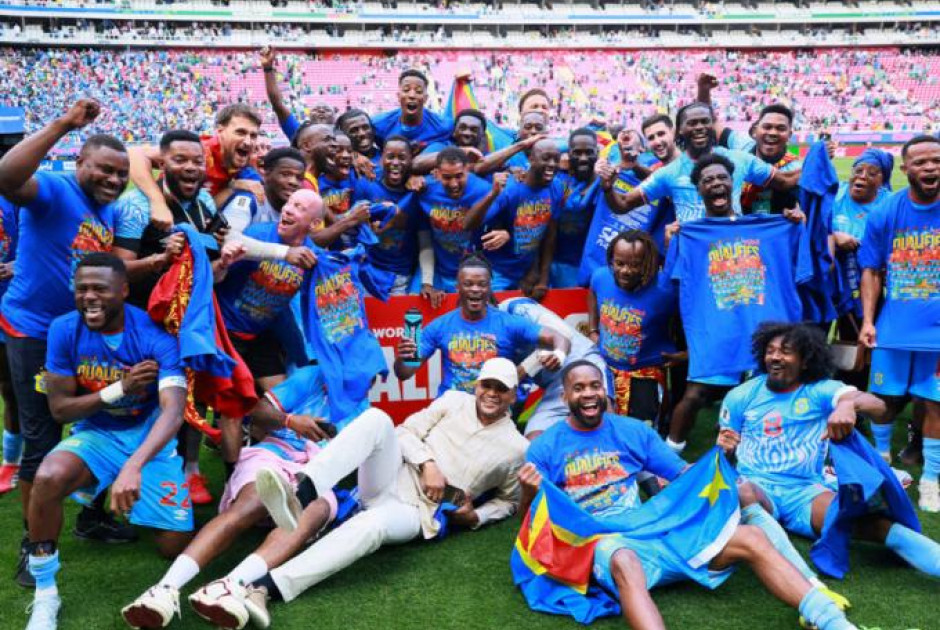 Έ&gamma;&rho;&alpha;&psi;&alpha;&nu; &iota;&sigma;&tau;&omicron;&rho;ί&alpha;: &Sigma;&tau;&omicron; &Mu;&omicron;&upsilon;&nu;&tau;&iota;ά&lambda; &Kappa;&omicron;&nu;&gamma;&kappa;ό &kappa;&alpha;&iota; &Iota;&rho;ά&kappa;!