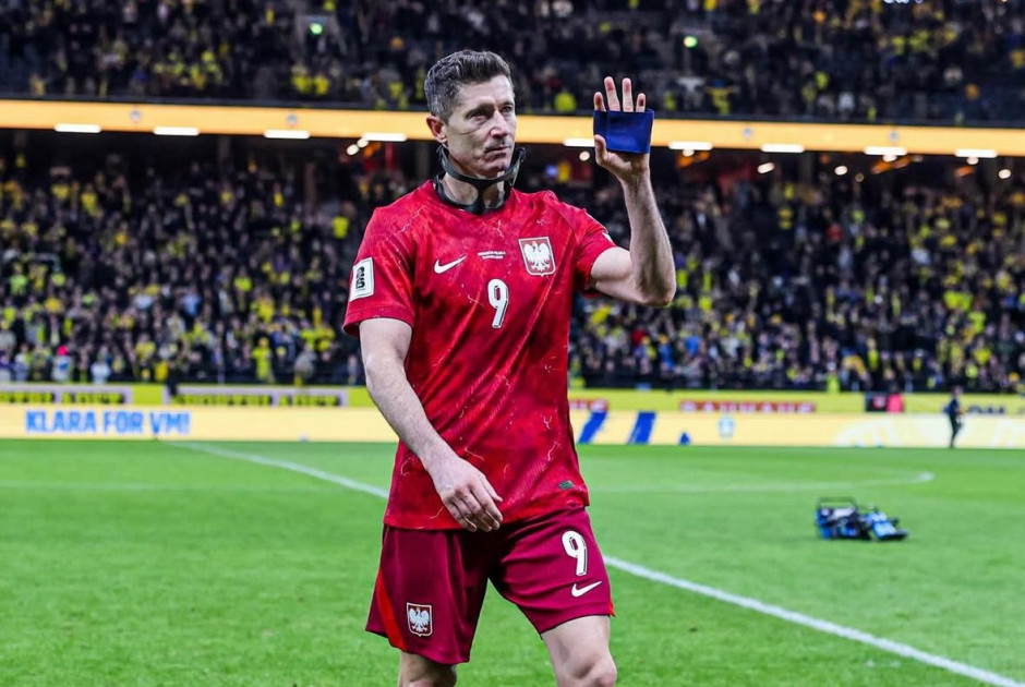 Λεβαντόφσκι για το μέλλον του στην Εθνική Πολωνίας: «Πρέπει να αφιερώσω χρόνο για να σκεφτώ, όχι για να κάνω δηλώσεις»