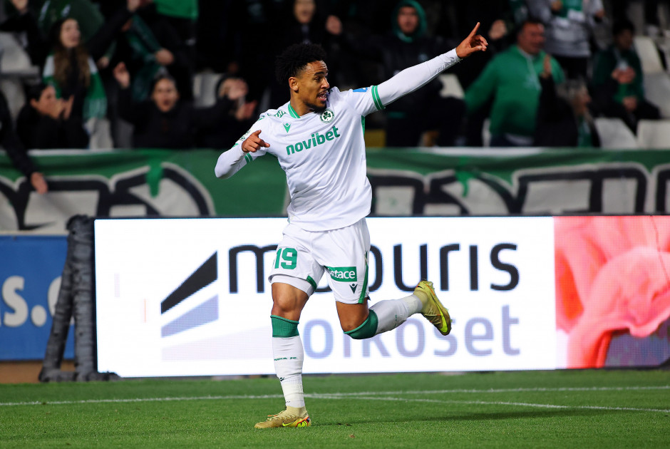 Ένα βήμα πριν το προσωπικό ρεκόρ ο Μαέ