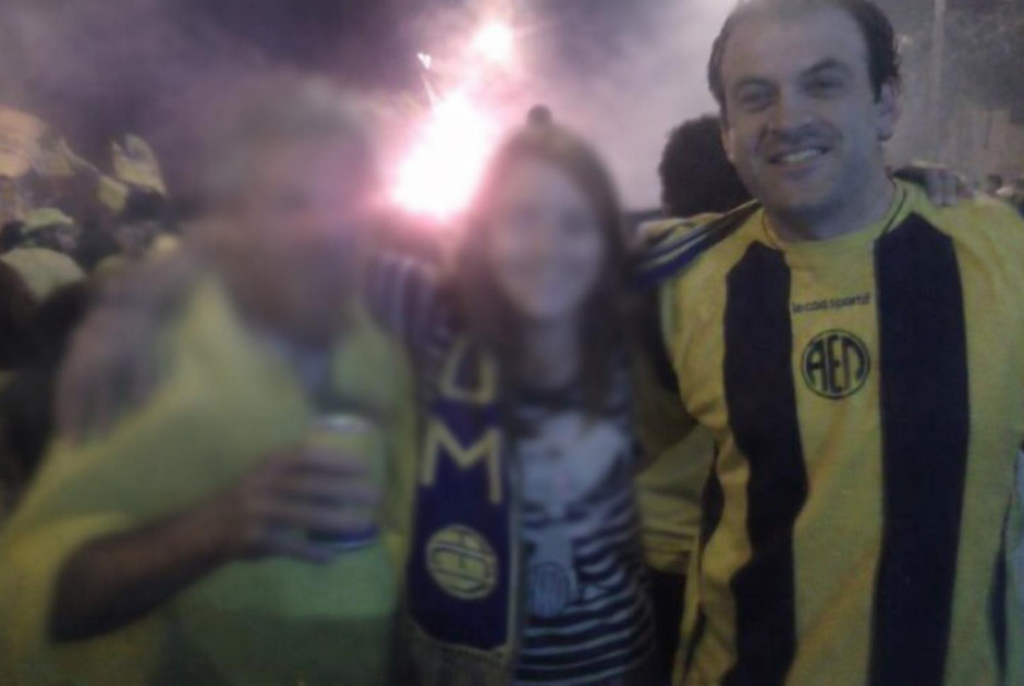 &Theta;&rho;ή&nu;&omicron;&sigmaf; &sigma;&tau;&eta;&nu; &Lambda;&epsilon;&mu;&epsilon;&sigma;ό: Έ&phi;&upsilon;&gamma;&epsilon; &omicron; &Pi;&alpha;&nu;&alpha;&gamma;&iota;ώ&tau;&eta;&sigmaf; &Nu;&iota;&kappa;ό&lambda;&alpha;&omicron;&upsilon; &mu;&epsilon;&tau;ά &alpha;&pi;ό &pi;&omicron;&lambda;ύ&chi;&rho;&omicron;&nu;&eta; &mu;ά&chi;&eta; &mu;&epsilon; &tau;&eta;&nu; &lambda;&epsilon;&upsilon;&chi;&alpha;&iota;&mu;ί&alpha;