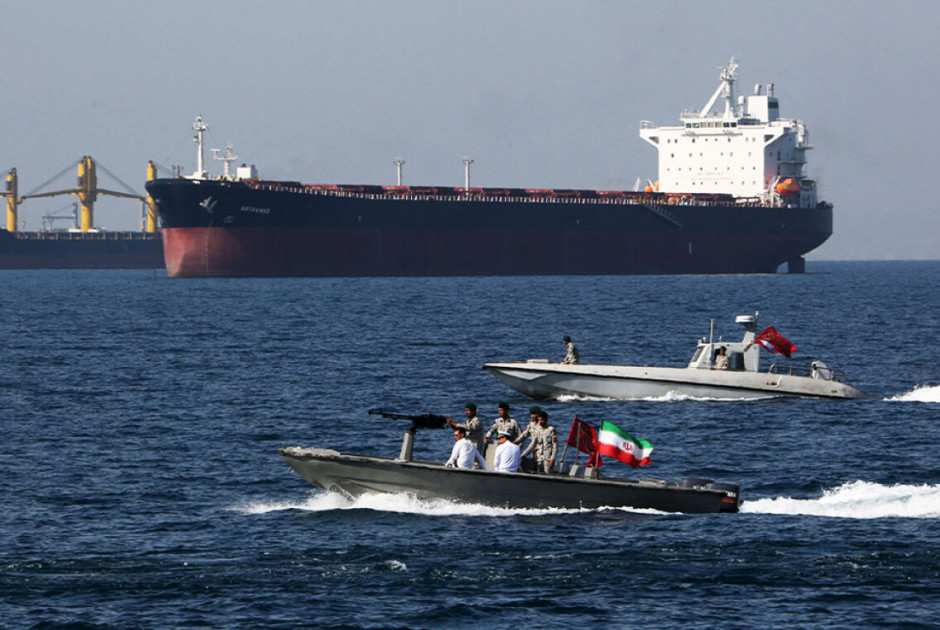 Στενά Ορμούζ: Ρευστή παραμένει η κατάσταση για τις διελεύσεις