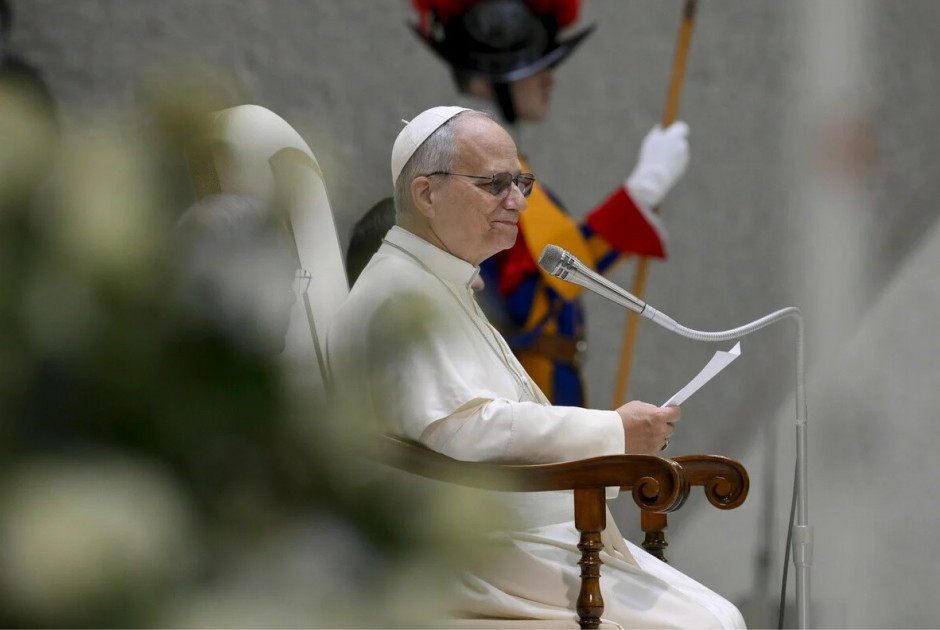 Πάπας Λέων: «Τη μια μέρα το Ιράν λέει ναι, οι ΗΠΑ λένε όχι και αντιστρόφως»