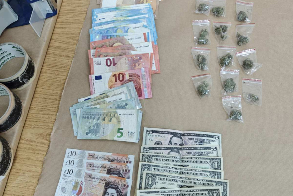 &Pi;ά&phi;&omicron;&sigmaf;: Έ&lambda;&epsilon;&gamma;&chi;&omicron;&sigmaf; &omicron;&chi;ή&mu;&alpha;&tau;&omicron;&sigmaf; &omicron;&delta;ή&gamma;&eta;&sigma;&epsilon; &sigma;&epsilon; &sigma;&upsilon;&lambda;&lambda;ή&psi;&epsilon;&iota;&sigmaf; &gamma;&iota;&alpha; &nu;&alpha;&rho;&kappa;&omega;&tau;&iota;&kappa;ά - Έ&nu;&alpha;&sigmaf; ύ&pi;&omicron;&pi;&tau;&omicron;&sigmaf; &pi;ή&delta;&eta;&xi;&epsilon; &kappa;&alpha;&iota; &delta;&iota;έ&phi;&upsilon;&gamma;&epsilon; &alpha;&pi;ό &mu;&pi;&alpha;