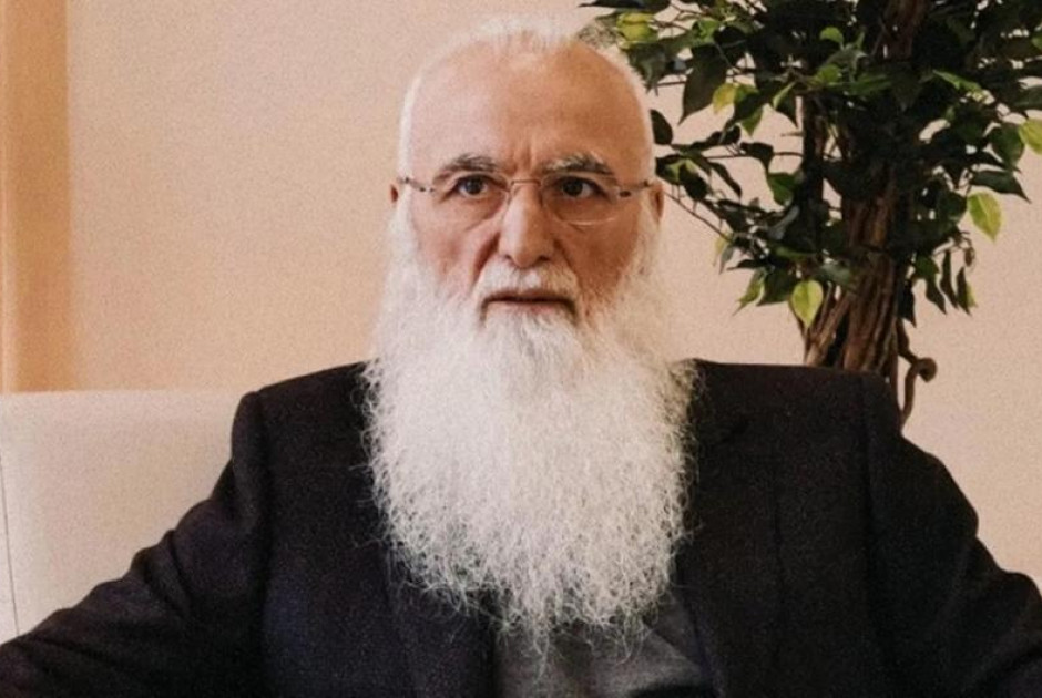 &Sigma;&alpha;&beta;&beta;ί&delta;&eta;&sigmaf;: &laquo;&Kappa;&alpha;&theta;ή&kappa;&omicron;&nu; &mu;&omicron;&upsilon; &epsilon;ί&nu;&alpha;&iota; &nu;&alpha; &alpha;&phi;ή&sigma;&omega; &sigma;&tau;&iota;&sigmaf; &epsilon;&pi;ό&mu;&epsilon;&nu;&epsilon;&sigmaf; &gamma;&epsilon;&nu;&iota;έ&sigmaf; έ&nu;&alpha;&nu; &alpha;&kappa;ό&mu;&eta; &mu;&epsilon;&gamma;&alpha;&lambda;ύ&tau;&epsilon;&rho;&omicron; &Pi;&Alpha;&Omicron;&Kappa;&raquo;