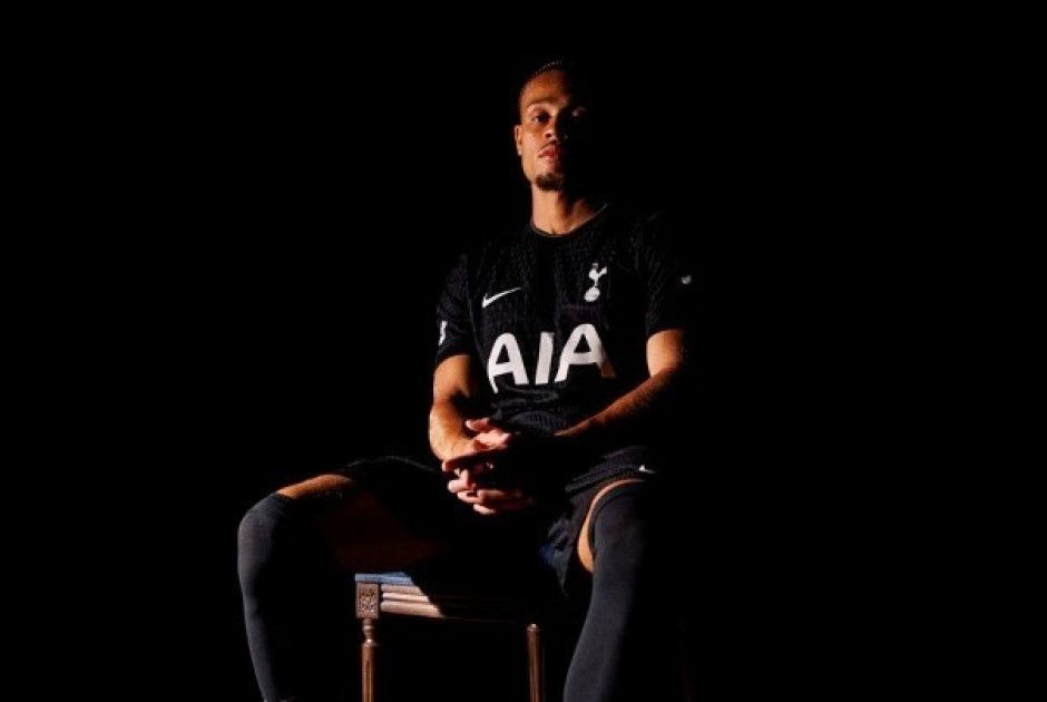 Σοβαρός ο τραυματισμός: Χάνει και το Μουντιάλ ο Σίμονς!