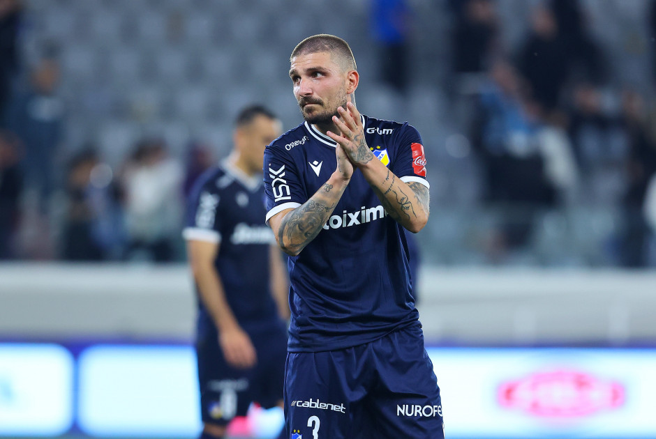 &Xi;&Epsilon;&Sigma;&Pi;&Alpha;&Sigma;&Epsilon; &omicron; &Sigma;&tau;&alpha;&phi;&upsilon;&lambda;ί&delta;&eta;&sigmaf;: ;Ό&lambda;&alpha; &theta;&alpha; &gamma;ί&nu;&omicron;&upsilon;&nu; &gamma;&iota;&alpha; &nu;&alpha; &sigma;&tau;&rho;