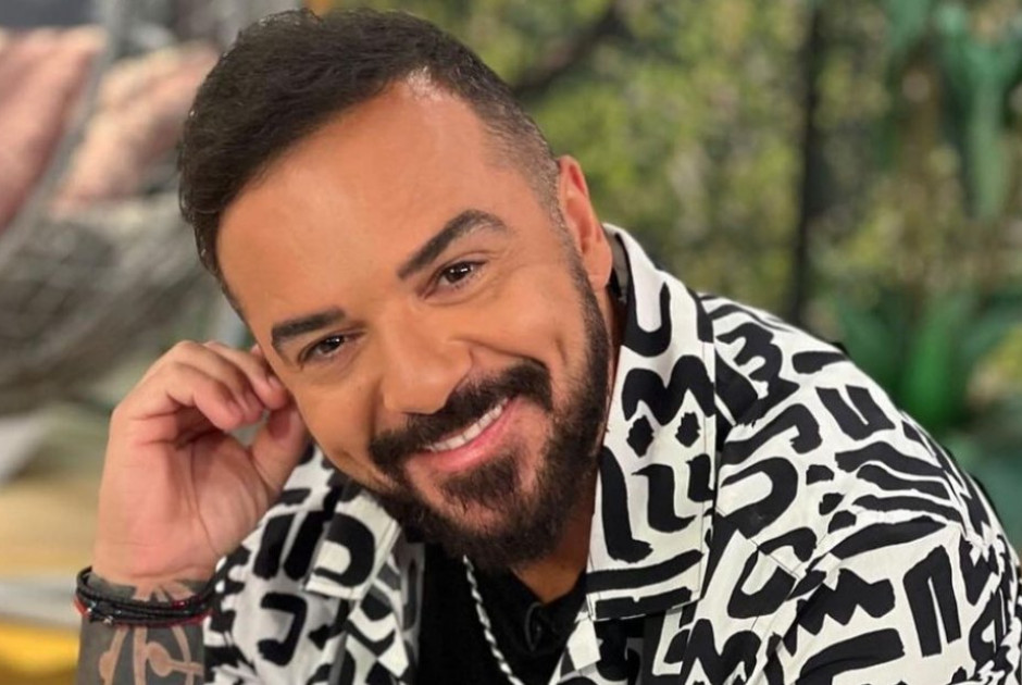 Τριαντάφυλλος: Μου έχουν προτείνει να ασχοληθώ με την πολιτική