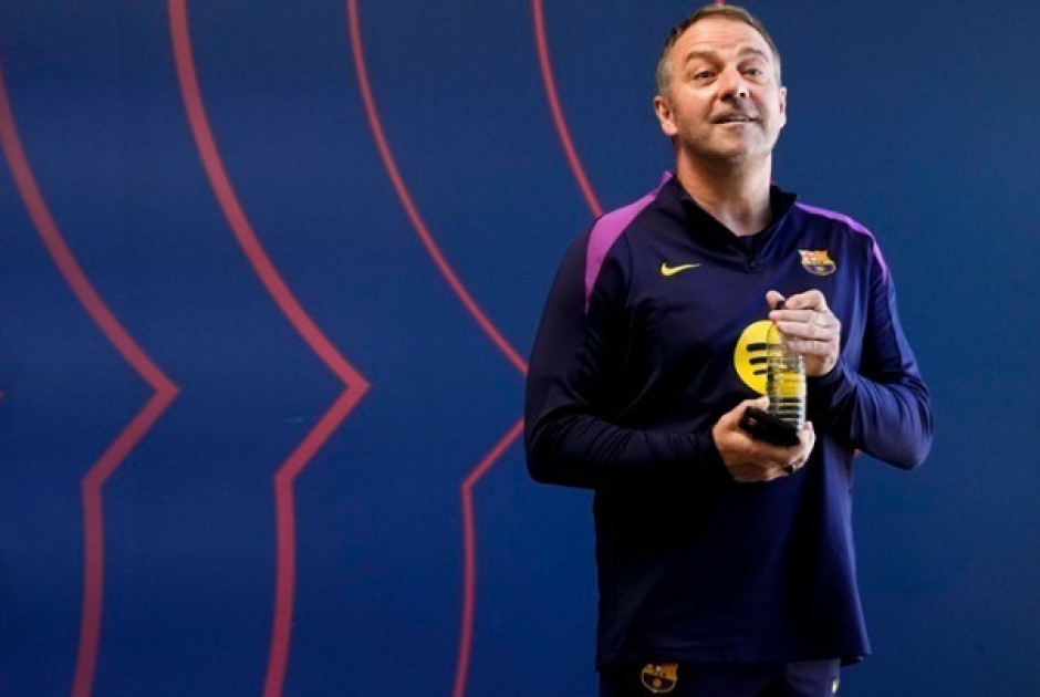 ;&Epsilon;&mu;&epsilon;ί&sigmaf; &alpha;&xi;ί&zeta;&alpha;&mu;&epsilon; &tau;&eta;&nu; &pi;&rho;ό&kappa;&rho;&iota;&sigma;&eta;; &delta;&eta;&lambda;ώ&nu;&epsilon;&iota; &omicron; &pi;&rho;&omicron;&pi;&omicron;&nu;&eta;&tau;ή&sig