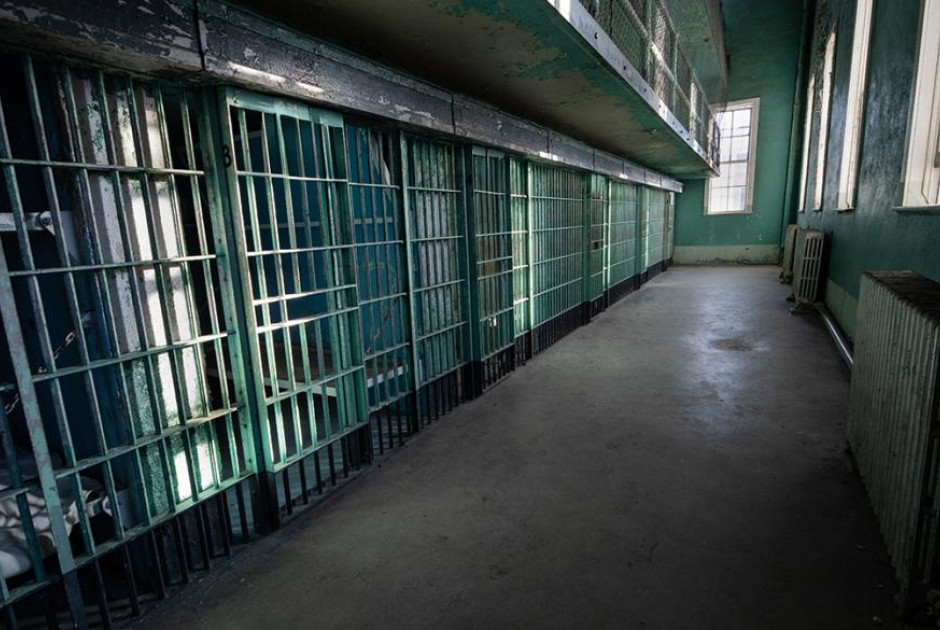 &Beta;&epsilon;&nu;&epsilon;&zeta;&omicron;&upsilon;έ&lambda;&alpha;: &Pi;έ&nu;&tau;&epsilon; &phi;&upsilon;&lambda;&alpha;&kappa;&iota;&sigma;&mu;έ&nu;&omicron;&iota; &nu;&epsilon;&kappa;&rho;&omicron;ί &sigma;&epsilon; &epsilon;&xi;έ&gamma;&epsilon;&rho;&sigma;&eta;