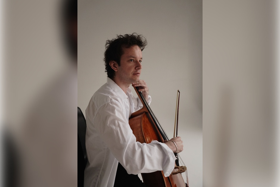 Ρεσιτάλ για σόλο βιολοντσέλο από τον Mikhail Radunski