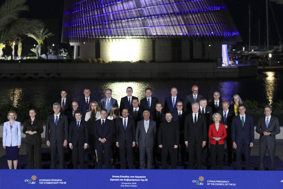Διπλωματία με... στυλ στο άτυπο Ευρωπαϊκό Συμβούλιο - Οι εμφανίσεις που ξεχωρίσαμε