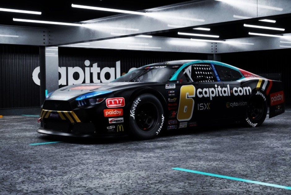 &Sigma;&tau;&eta; Cytavision &omicron;&iota; &alpha;&gamma;ώ&nu;&epsilon;&sigmaf; &tau;&omicron;&upsilon; &Beta;&lambda;&alpha;&delta;ί&mu;&eta;&rho;&omicron;&upsilon; &Tau;&zeta;&iota;&omega;&rho;&tau;&zeta;ή &sigma;&tau;&omicron; &Epsilon;&upsilon;&rho;&omega;&pi;&alpha;ϊ&kappa;ό &Pi;&rho;&omega;&tau;ά&theta;&lambda;&eta;&mu;&alpha; NASCAR