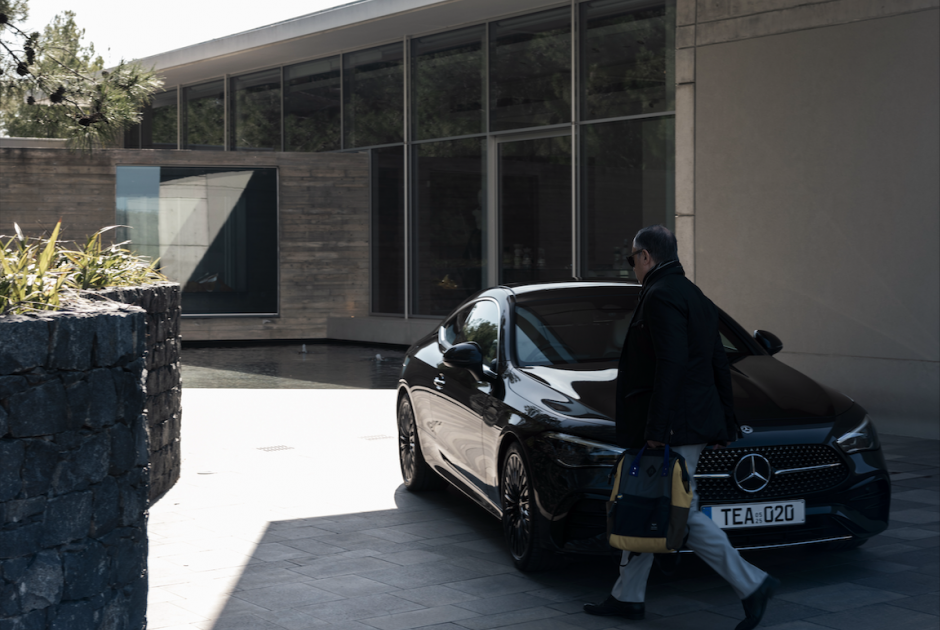 &Omicron; &kappa;. &Nu;ί&kappa;&omicron;&sigmaf; &Pi;&alpha;&tau;&tau;ί&chi;&eta;&sigmaf; &omega;&sigmaf; Brand Ambassador &tau;&eta;&sigmaf; Mercedes-Benz &sigma;&tau;&eta;&nu; &Kappa;ύ&pi;&rho;&omicron;