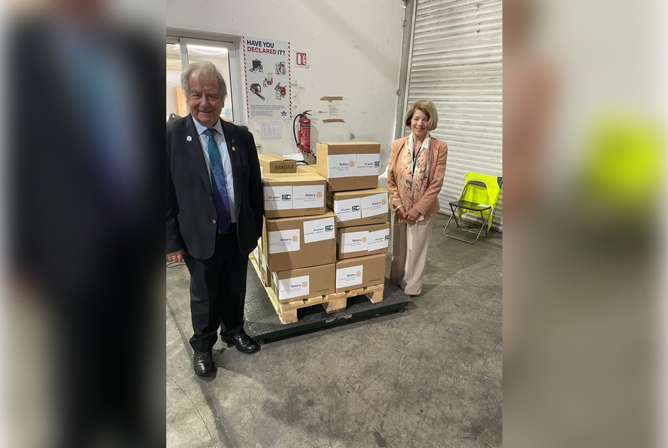 &Omicron; &Rho;&omicron;&tau;&alpha;&rho;&iota;&alpha;&nu;ό&sigmaf; Ό&mu;&iota;&lambda;&omicron;&sigmaf; &Lambda;&epsilon;&upsilon;&kappa;&omega;&sigma;ί&alpha;&sigmaf; &Lambda;&epsilon;&upsilon;&kappa;&omicron;&theta;έ&alpha; &alpha;&pi;&omicron;&sigma;&tau;έ&lambda;&lambda;&epsilon;&iota; &alpha;&nu;&theta;&rho;&omega;&pi;&iota;&sigma;&tau;&iota;&kappa;ή &beta;&omicron;ή&theta;&epsilon;&iota;&alpha; &sigma;&tau;&omicron;&nu; &Lambda;ί&beta;&alpha;&nu;&omicron;