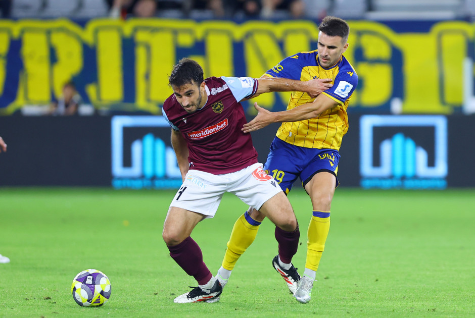 Oι εντεκάδες στο ΑΕΛ-ΕΝΠ