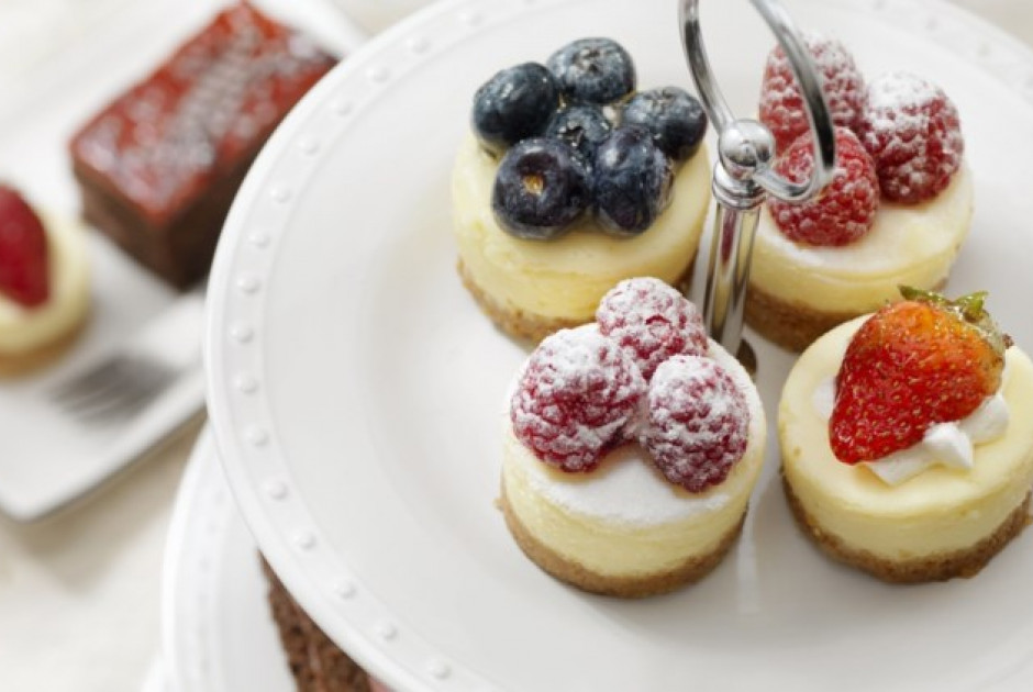 Ποιοι γιορτάζουν σήμερα 28 Απριλίου