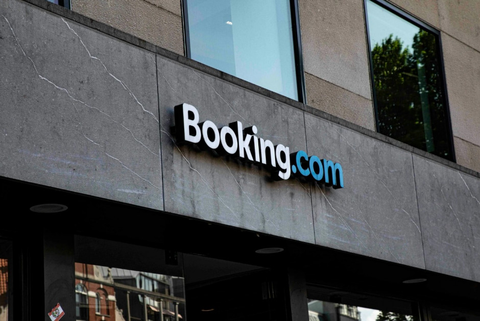 &Kappa;&upsilon;&beta;&epsilon;&rho;&nu;&omicron;&epsilon;&pi;ί&theta;&epsilon;&sigma;&eta; &sigma;&tau;&eta; Booking - &Sigma;&epsilon; &kappa;ί&nu;&delta;&upsilon;&nu;&omicron; &pi;&rho;&omicron;&sigma;&omega;&pi;&iota;&kappa;ά &delta;&epsilon;&delta;&omicron;&mu;έ&nu;&alpha; &epsilon;&kappa;&alpha;&tau;&omicron;&mu;&mu;&upsilon;&rho;ί&omega;&nu; &chi;&rho;&eta;&sigma;&tau;ώ&nu;