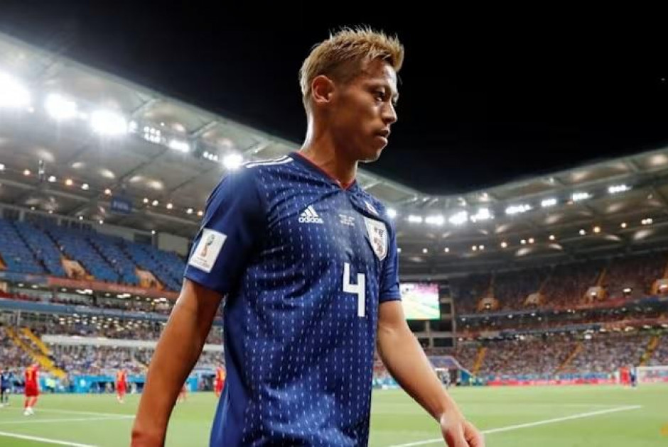 Κεϊσούκε Χόντα: Στα 39 του συνεχίζει στη Σιγκαπούρη με στόχο τίτλο και ρεκόρ