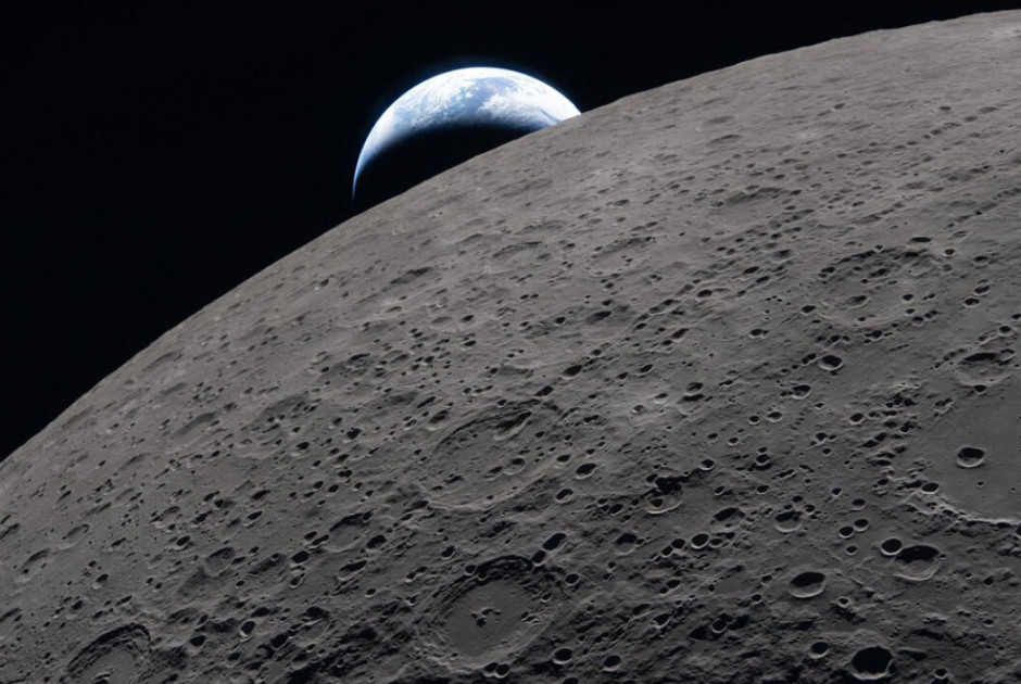 «Είμαι έκπληκτη»: Οι αστροναύτες της αποστολής Artemis II είδαν μετεωρίτες να προσκρούουν στη Σελήνη