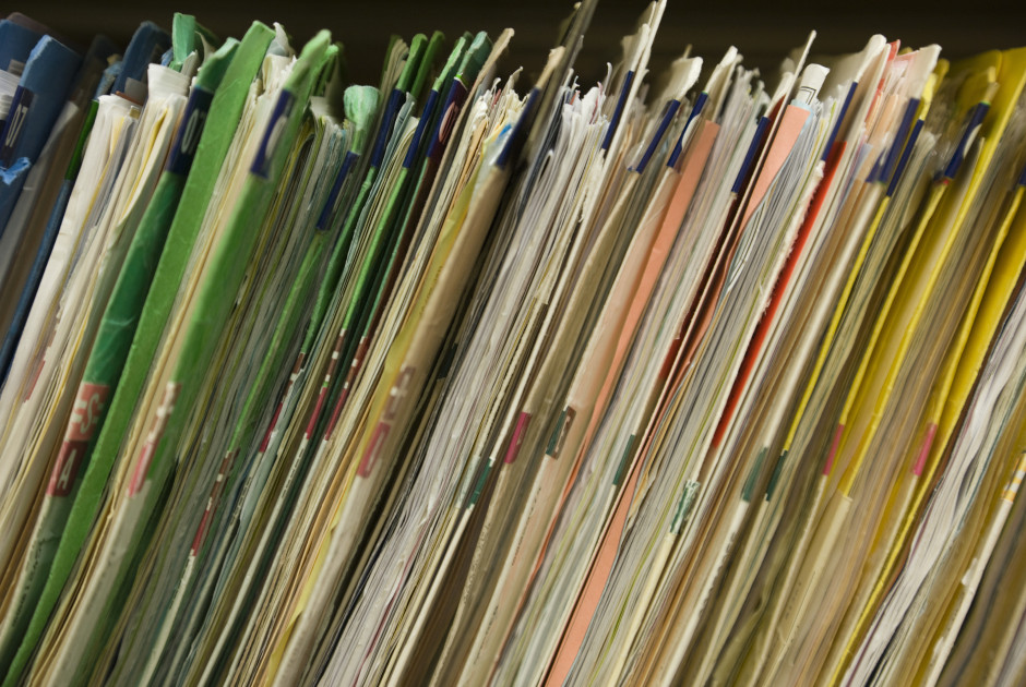 Ά&sigma;&epsilon;&mu;&nu;&eta; &kappa;ί&nu;&eta;&sigma;&eta; &alpha;&pi;ό &gamma;&nu;&omega;&sigma;&tau;ό &pi;&omicron;&lambda;&iota;&tau;&iota;&kappa;ό &pi;&rho;ό&sigma;&omega;&pi;&omicron; - Έ&gamma;&iota;&nu;&epsilon; &kappa;&alpha;&tau;&alpha;&gamma;&gamma;&epsilon;&lambda;ί&alpha; &sigma;&tau;&eta;&nu; &Alpha;&sigma;&tau;&upsilon;&nu;&omicron;&mu;ί&alpha; &tau;&omicron; 2022