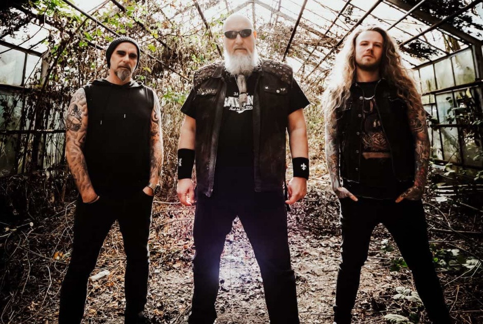 RAGE: &Omicron;&iota; &gamma;&epsilon;&rho;&mu;&alpha;&nu;&omicron;ί metallers &mu;&iota;&lambda;&omicron;ύ&nu; &sigma;&tau;&omicron; ant1live &gamma;&iota;&alpha; &tau;&eta;&nu; &pi;&omicron;&rho;&epsilon;ί&alpha; &tau;&omicron;&upsilon;&sigmaf;