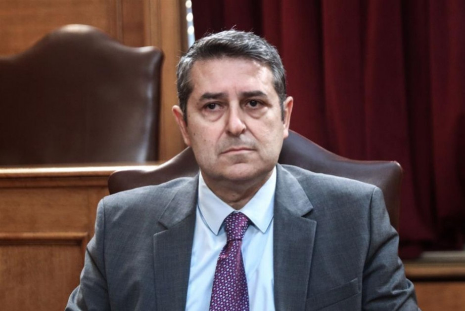 &Gamma;&iota;ώ&rho;&gamma;&omicron;&sigmaf; &Mu;&upsilon;&lambda;&omega;&nu;ά&kappa;&eta;&sigmaf;: &Beta;&epsilon;&lambda;&tau;&iota;&omega;&mu;έ&nu;&eta; &eta; &upsilon;&gamma;&epsilon;ί&alpha; &tau;&omicron;&upsilon; &mu;&epsilon;&tau;ά &alpha;&pi;ό 17 &mu;έ&rho;&epsilon;&sigmaf; &nu;&omicron;&sigma;&eta;&lambda;&epsilon;ί&alpha;&sigmaf;