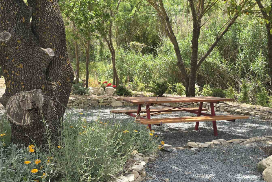 &Alpha;&pi;&alpha;&nu;&tau;&omicron;ύ&nu;&hellip; &sigma;&tau;&iota;&sigmaf; &alpha;&nu;&tau;&iota;&delta;&rho;ά&sigma;&epsilon;&iota;&sigmaf; &gamma;&iota;&alpha; &Tau;&rho;ό&zeta;&epsilon;&nu;&alpha;: &laquo;&Epsilon;ά&nu; &eta; &pi;&omicron;&lambda;&iota;&tau;&epsilon;ί&alpha; ή&tau;&alpha;&nu; &kappa;&omicron;&nu;&tau;ά &sigma;&tau;&omicron;&upsilon;&sigmaf; &kappa;&alpha;&tau;&omicron;ί&kappa;&omicron;&upsilon;&sigmaf; &delta;&epsilon;&nu; &theta;&alpha; &tau;&alpha; &pi;&omicron;&upsilon;&lambda;&omicron;ύ&sigma;