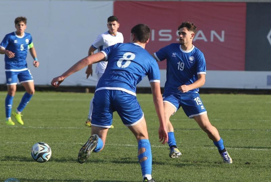 &Epsilon;&theta;&nu;&iota;&kappa;ή &Nu;έ&omega;&nu; &Kappa;-19: &Eta; &kappa;&lambda;ή&sigma;&eta; &gamma;&iota;&alpha; &tau;&omicron; &phi;&iota;&lambda;&iota;&kappa;ό &mu;&epsilon; &tau;&eta;&nu; &Epsilon;&lambda;&lambda;ά&delta;&alpha;