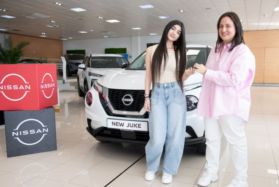 Ο Όμιλος Πηλακούτα παρέδωσε το Nissan Juke στη μεγάλη νικήτρια της εκπομπής «Με αγάπη Χριστιάνα»