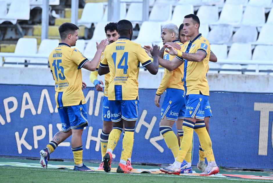 ΑΠΟΕΛ - ΑΕΚ 1-0: Επιστροφή στις νίκες και ξανά στο παιχνίδι της 4άδας (στιγμιότυπα-δηλώσεις)