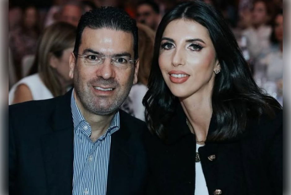&Alpha;&rho;&gamma;&upsilon;&rho;ώ &Rho;&omicron;&tau;&sigma;ί&delta;&omicron;&upsilon;: &Eta; &kappa;ό&rho;&eta; &tau;&eta;&sigmaf; έ&chi;&epsilon;&iota; &tau;&alpha; 7&alpha; &gamma;&epsilon;&nu;έ&theta;&lambda;&iota;ά &tau;&eta;&sigmaf; &kappa;&alpha;&iota; &tau;&eta;&sigmaf; &epsilon;&upsilon;&chi;ή&theta;&eta;&kappa;&epsilon; &mu;&epsilon; &tau;&omicron;&nu; &pi;&iota;&omicron; &gamma;&lambda;&upsilon;&kappa;ό &tau;&rho;ό&pi;&omicron;