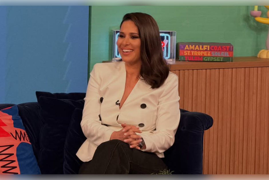 &Sigma;&tau;έ&lambda;&lambda;&alpha; &Sigma;&tau;&upsilon;&lambda;&iota;&alpha;&nu;&omicron;ύ: &laquo;&Delta;&epsilon;&nu; &tau;&omicron; &alpha;&pi;&omicron;&kappa;&lambda;&epsilon;ί&omega; &nu;&alpha; &epsilon;&pi;&iota;&sigma;&tau;&rho;έ&psi;&omega; &sigma;&tau;&eta;&nu; &Kappa;ύ&pi;&rho;&omicron;&raquo;