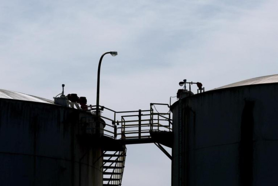 &Kappa;&upsilon;&rho;ώ&sigma;&epsilon;&iota;&sigmaf; &alpha;&pi;ό &Eta;&Pi;&Alpha; &gamma;&iota;&alpha; &iota;&rho;&alpha;&nu;&iota;&kappa;ό &pi;&epsilon;&tau;&rho;έ&lambda;&alpha;&iota;&omicron; &pi;&omicron;&upsilon; &pi;&omega;&lambda;&epsilon;ί&tau;&alpha;&iota; &sigma;&tau;&eta;&nu; &Kappa;ί&nu;&alpha;