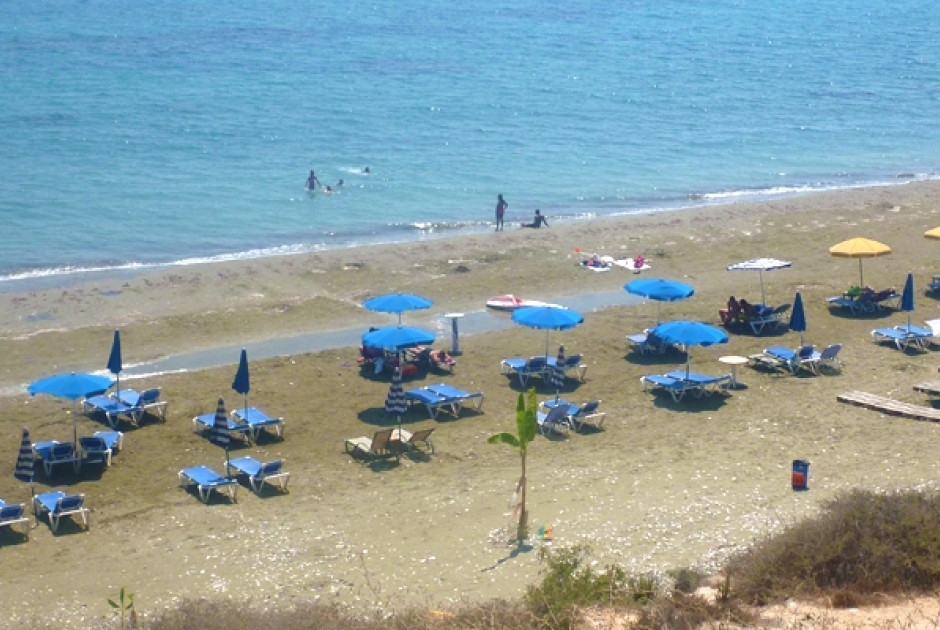 &Delta;&iota;ά&beta;&rho;&omega;&sigma;&eta; &pi;&alpha;&rho;&alpha;&lambda;&iota;ώ&nu; &alpha;&pi;ό &tau;&omicron;&nu; &Phi;ά&rho;&omicron; &Pi;&epsilon;&rho;&beta;&omicron;&lambda;&iota;ώ&nu; &pi;&rho;&omicron;&sigmaf; &Mu;&epsilon;&nu;&epsilon;&omicron;ύ &ndash; &Eta; έ&kappa;&kappa;&lambda;&eta;&sigma;&eta; &tau;&omicron;&upsilon; &Delta;&eta;&mu;ά&rho;&chi;&omicron;&upsilon;