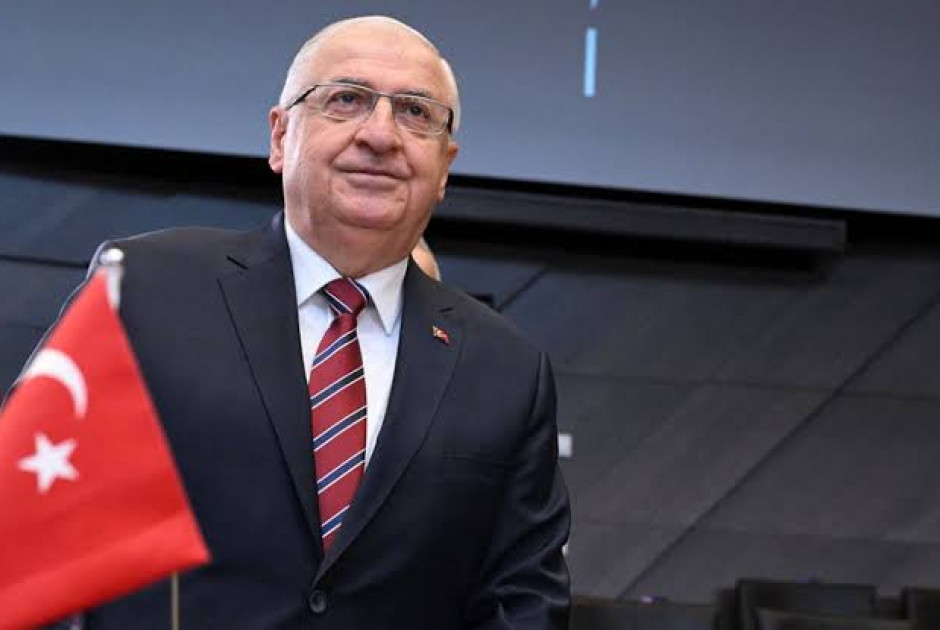 Γιασάρ Γκιουλέρ