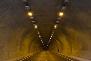 σηραγγα αυτοκινητοδρομος