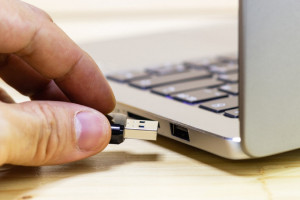 usb λαπτοπ
