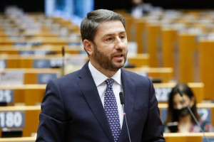 ανδρουλακης