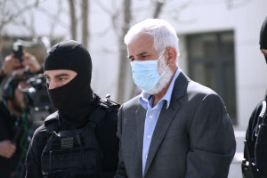 πετρος φιλιππιδης