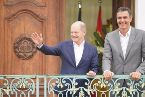 Όλαφ Σόλτς Πέδρο Σάνστεθ