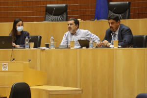 επιτροπη παιδειας