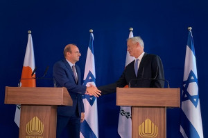 υπουργος αμυνας χαραλαμπος πετριδης ισραηλ